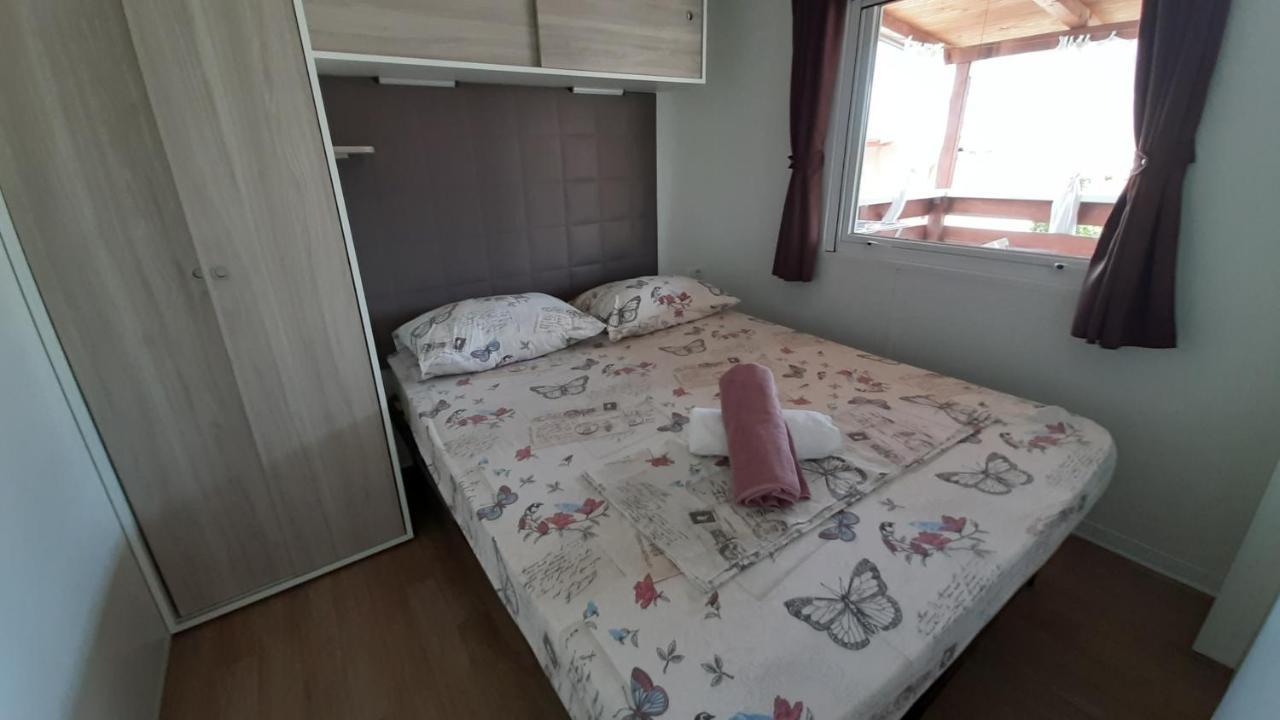 Mobile Homes Kamp Maslina, Biograd Na Moru Luaran gambar