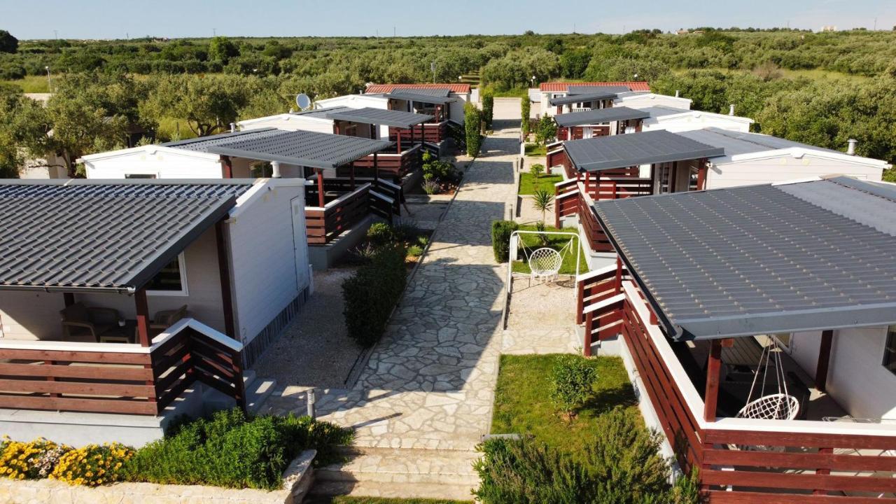 Mobile Homes Kamp Maslina, Biograd Na Moru Luaran gambar